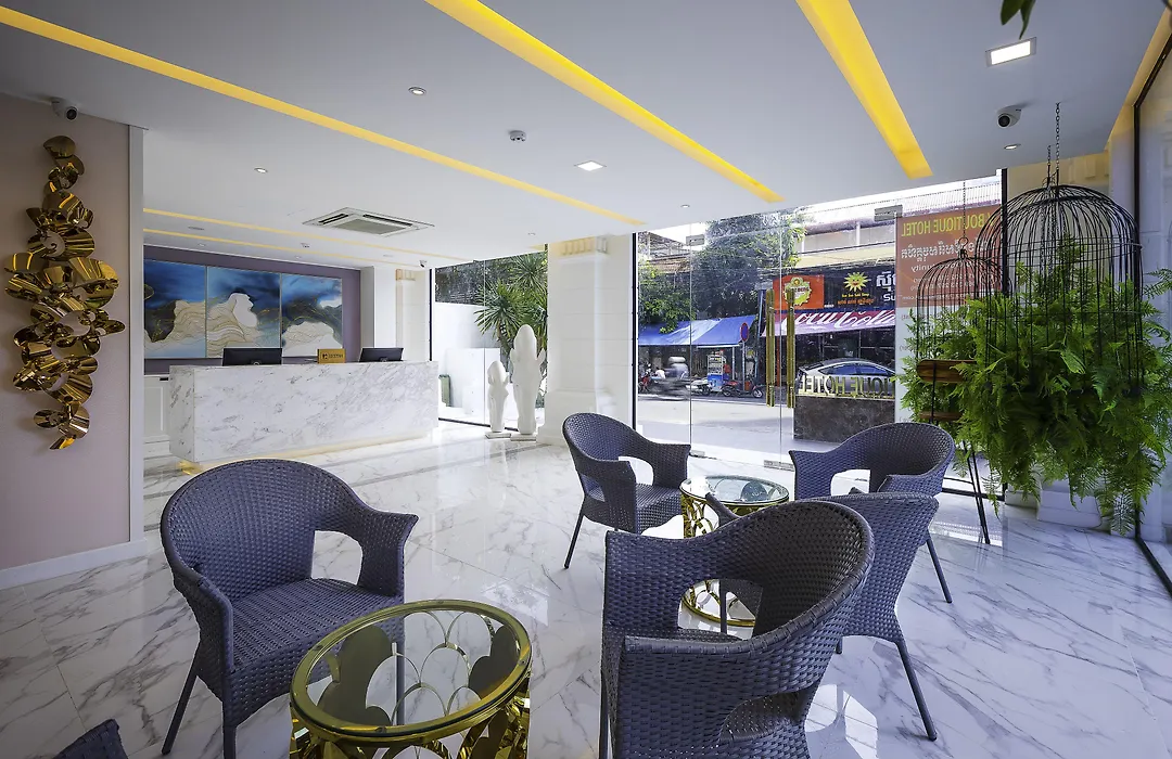 V Boutique Hotel-1